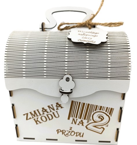 Kuferek urodzinowy - ZMIANA KODU